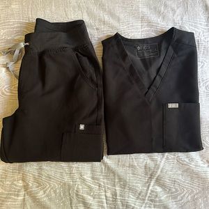 Figs Scrub Set - Black